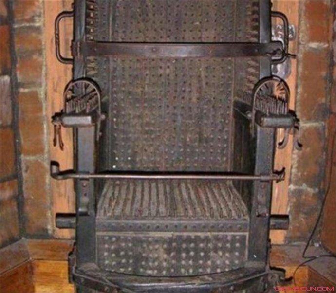 女巫的椅子是什么意思 女巫的椅子酷刑揭秘