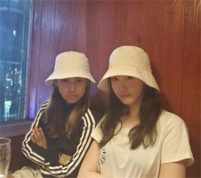 李孝利林允儿为没戴口罩道歉 韩国网友指责两人不带口罩引发热议