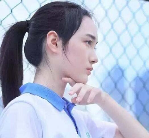 中国十大最美校服女生 每一个都是超清纯的大美女
