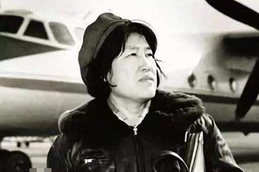 中国第一个女飞行员 张玉梅(也是我国唯一一个女试飞员)