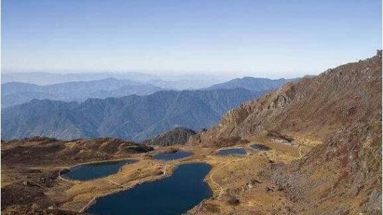 中国海拔最高的湖 纳木错湖只排第三(霍尔泊湖海拔6166米)