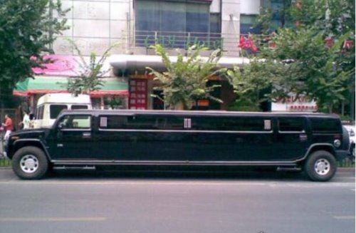世界上最长的悍马 悍马H2 Limo长达12米(杨子有一辆)