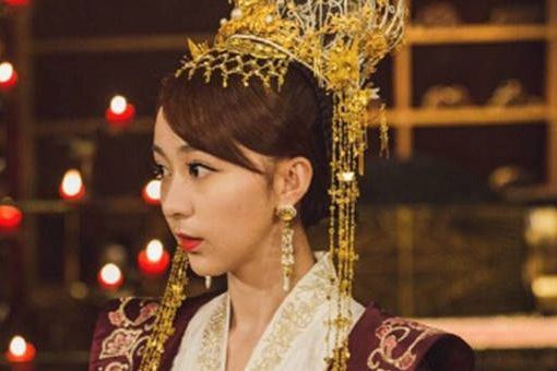 杨丽华为何在历史上与其他皇后众不同？揭秘杨丽华的传奇人生