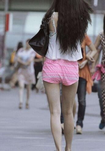 街拍翘臀美女图片 中国第一美臀姜黎明(必有一款你最爱)