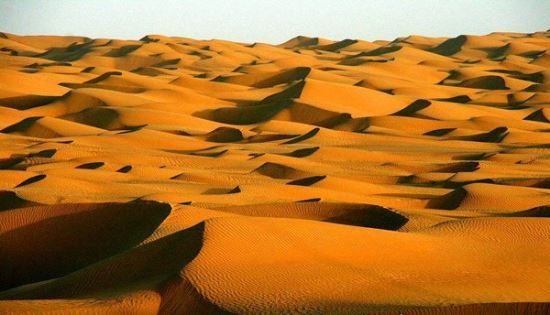 中国最大的沙漠排名 第一为塔克拉玛干沙漠(33.76万平方千米)