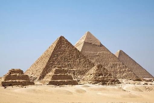 古埃及金字塔是假的？俄罗斯专家说是500年前用混泥土造的