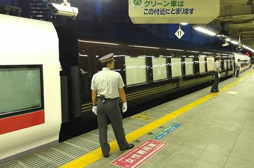 日本铁道车辆科普 E655系特急电车